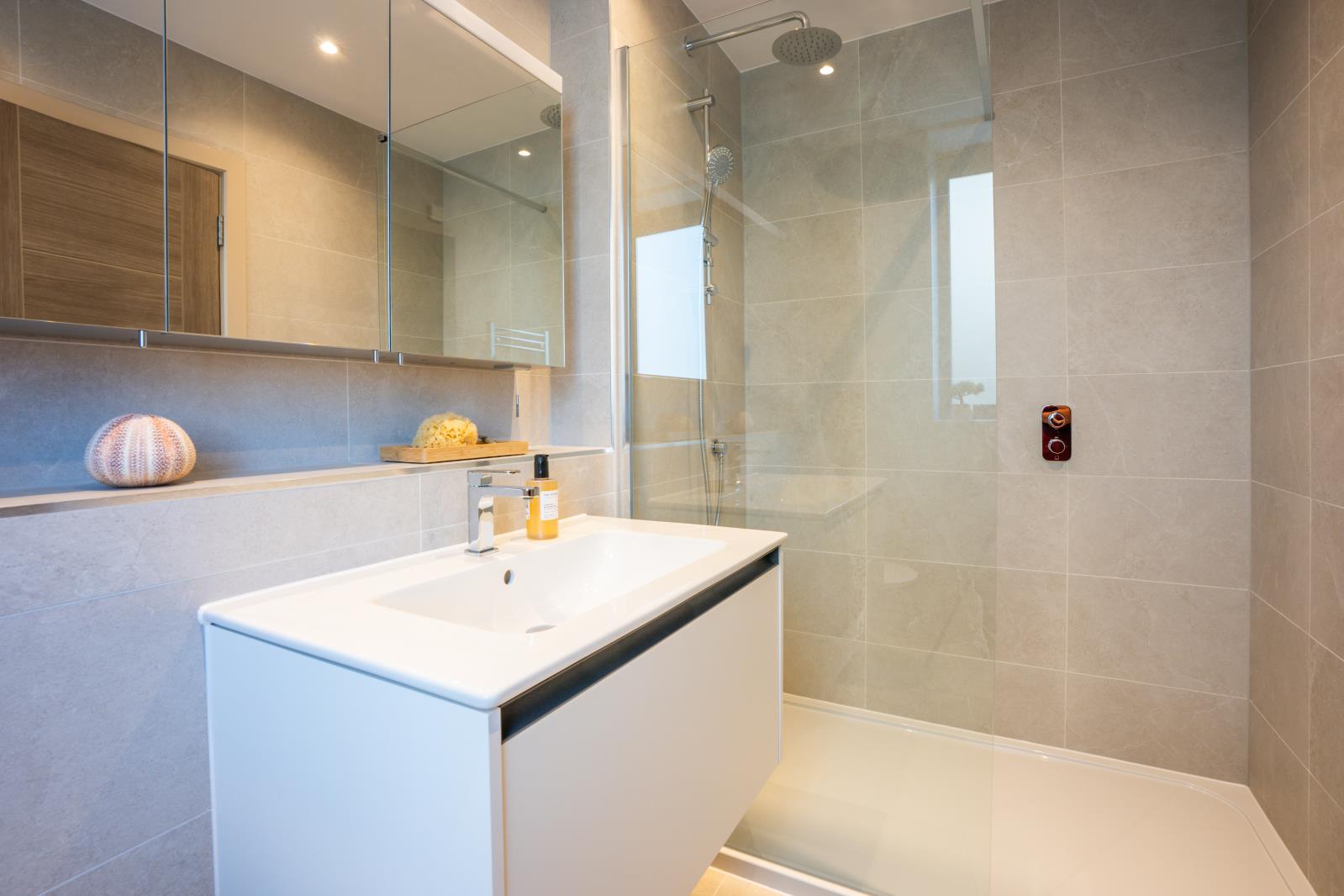 Property Image aa8dcafa-1d71-4c12-ae0b-010c01f377f6