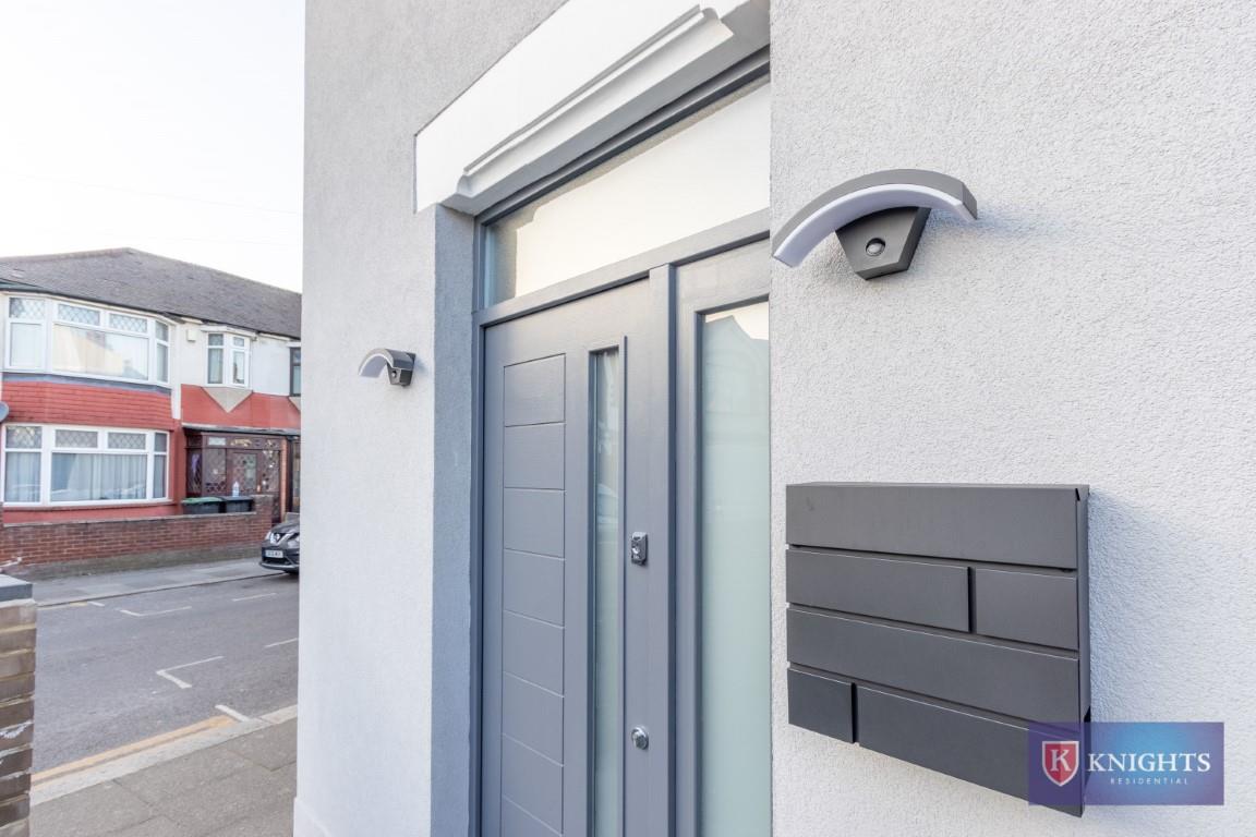 Property Image aa912bc0-8fe8-4788-9943-badcc940ebd0