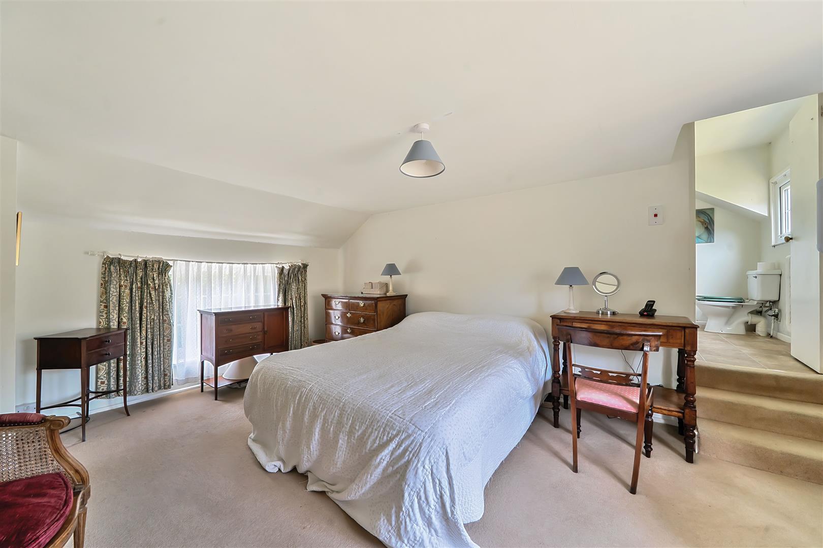 Property Image aa91691b-2300-414e-a74c-2ed24c16f33d