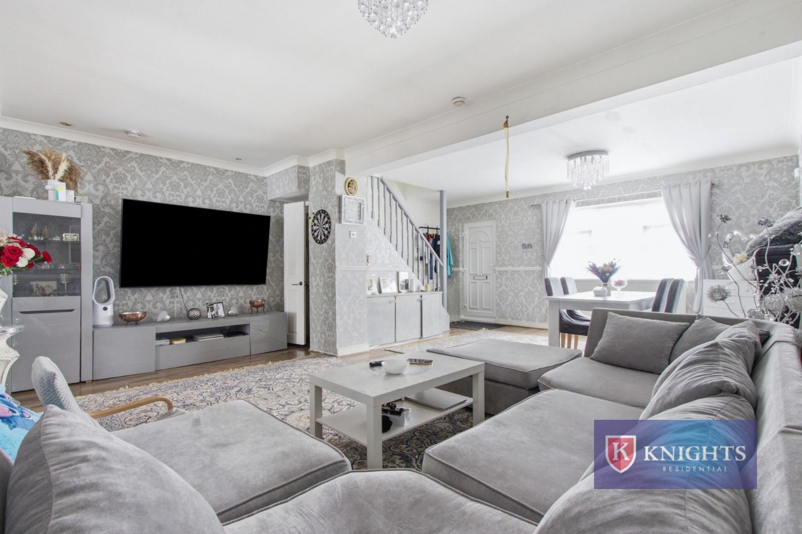 Property Image aa95bc37-6fea-4cf7-946a-ba28dea077d9