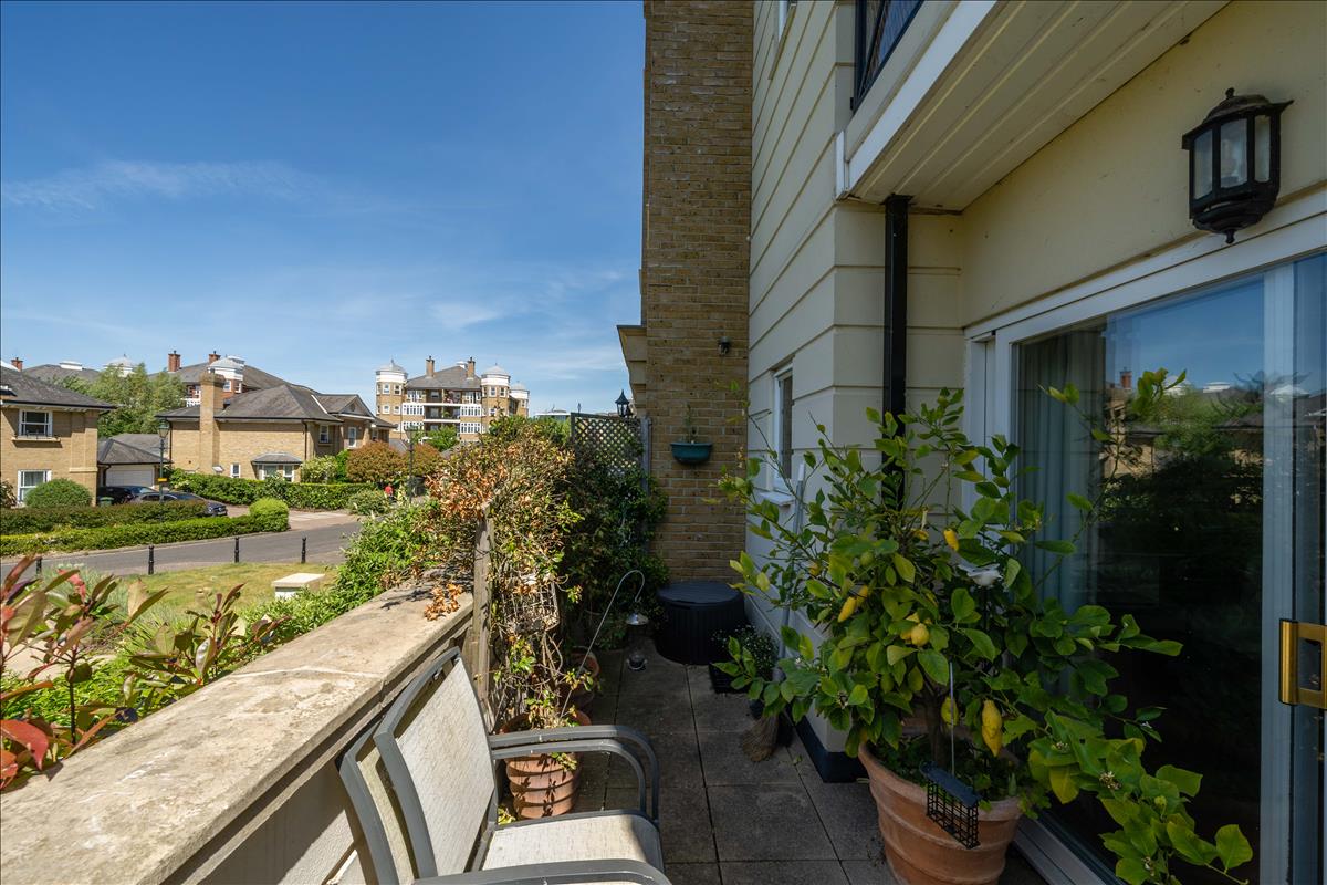 Property Image aa9b87a9-9286-476f-8589-15e10d9f56d2