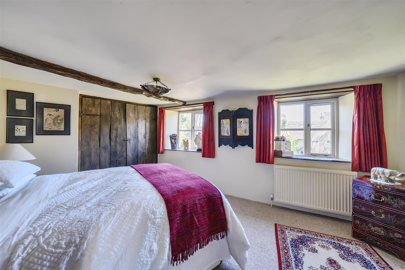 Property Image aaa7546c-dc5b-4417-88f3-368d96f8a34a