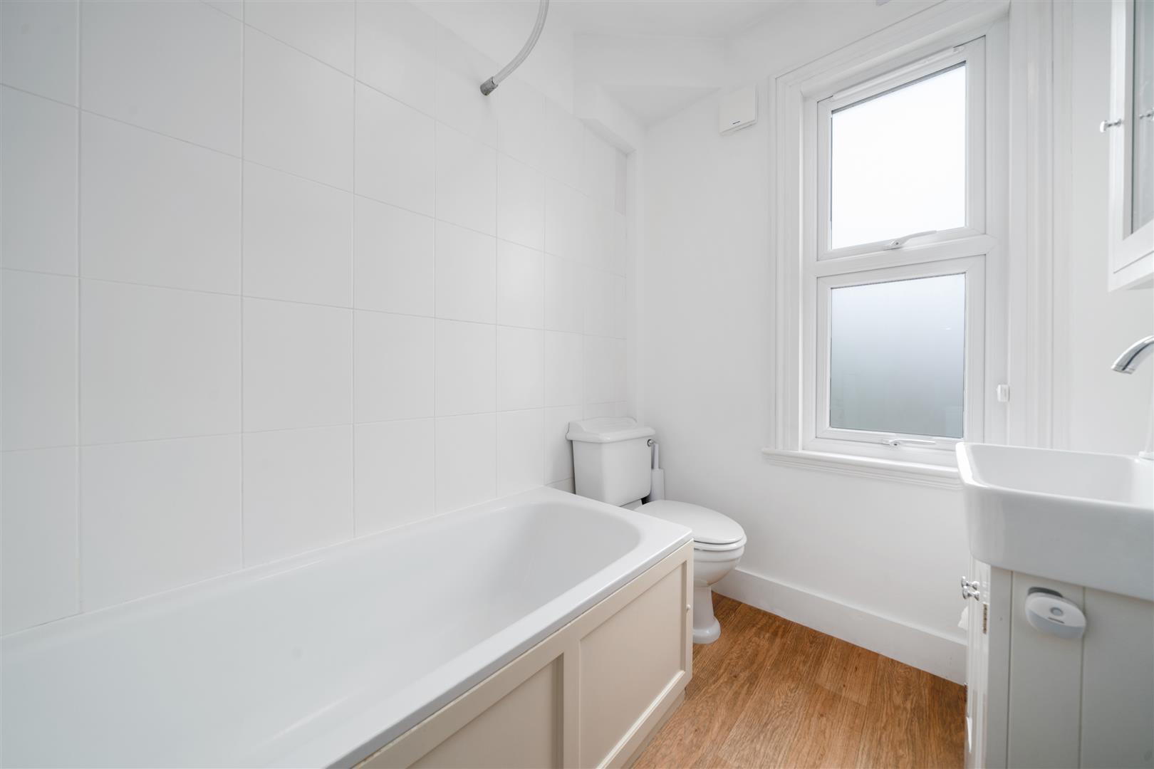 Property Image aab7f5ba-77cc-4627-acfb-479f5d8b8b1f