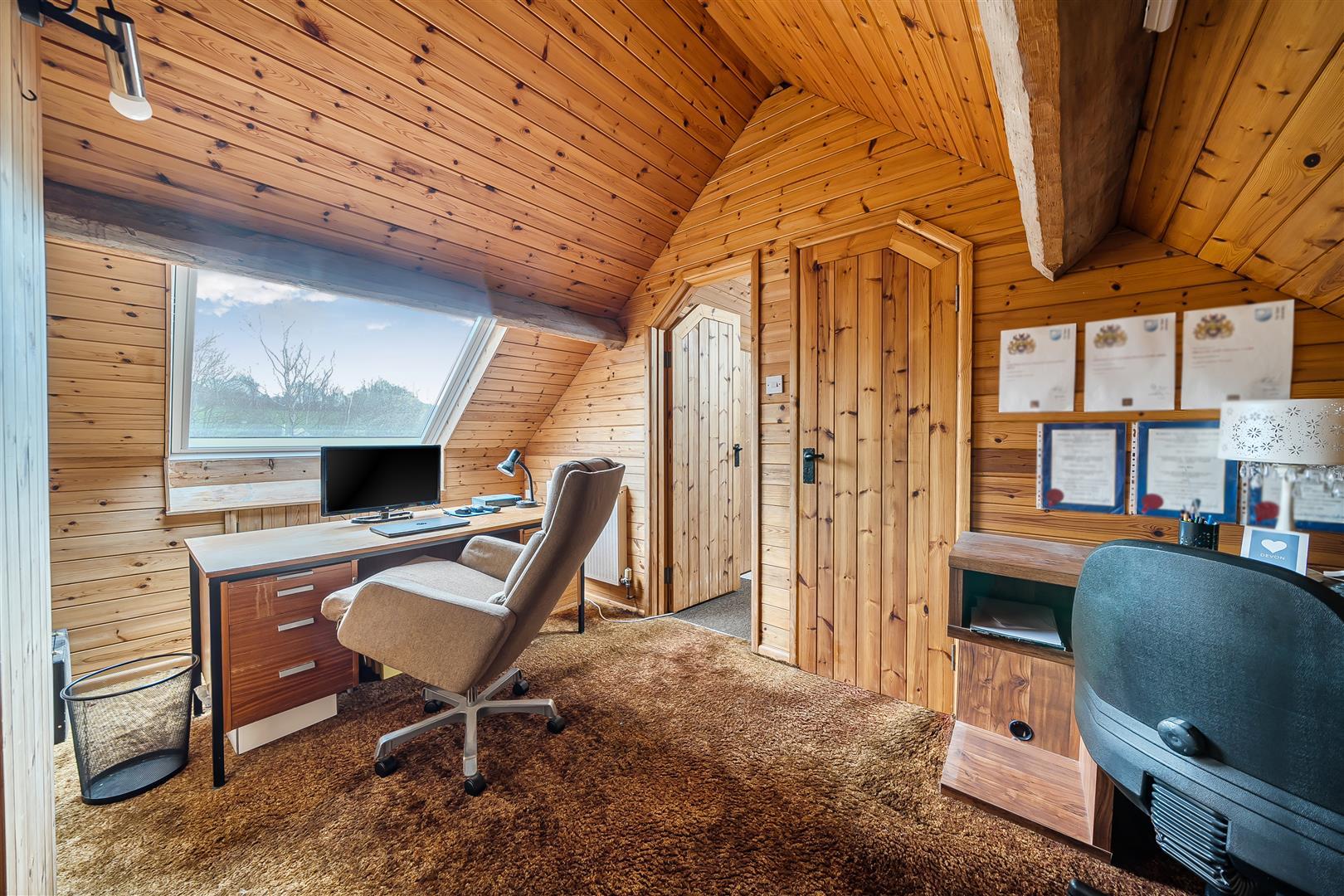 Property Image aab95c2d-3356-4e50-9c52-9ca516806bad