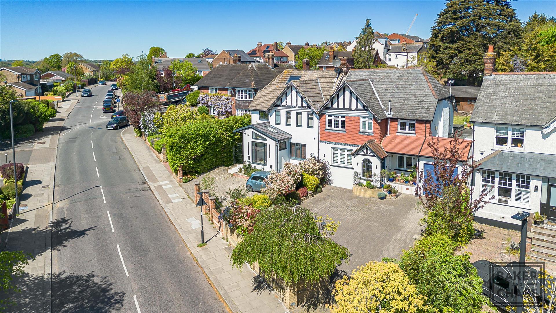 Property Image aabdef04-7af4-4057-8054-16bcd9a42dba