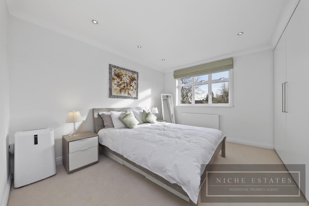 Property Image aad99741-339a-46e4-9275-6ec587fcc453