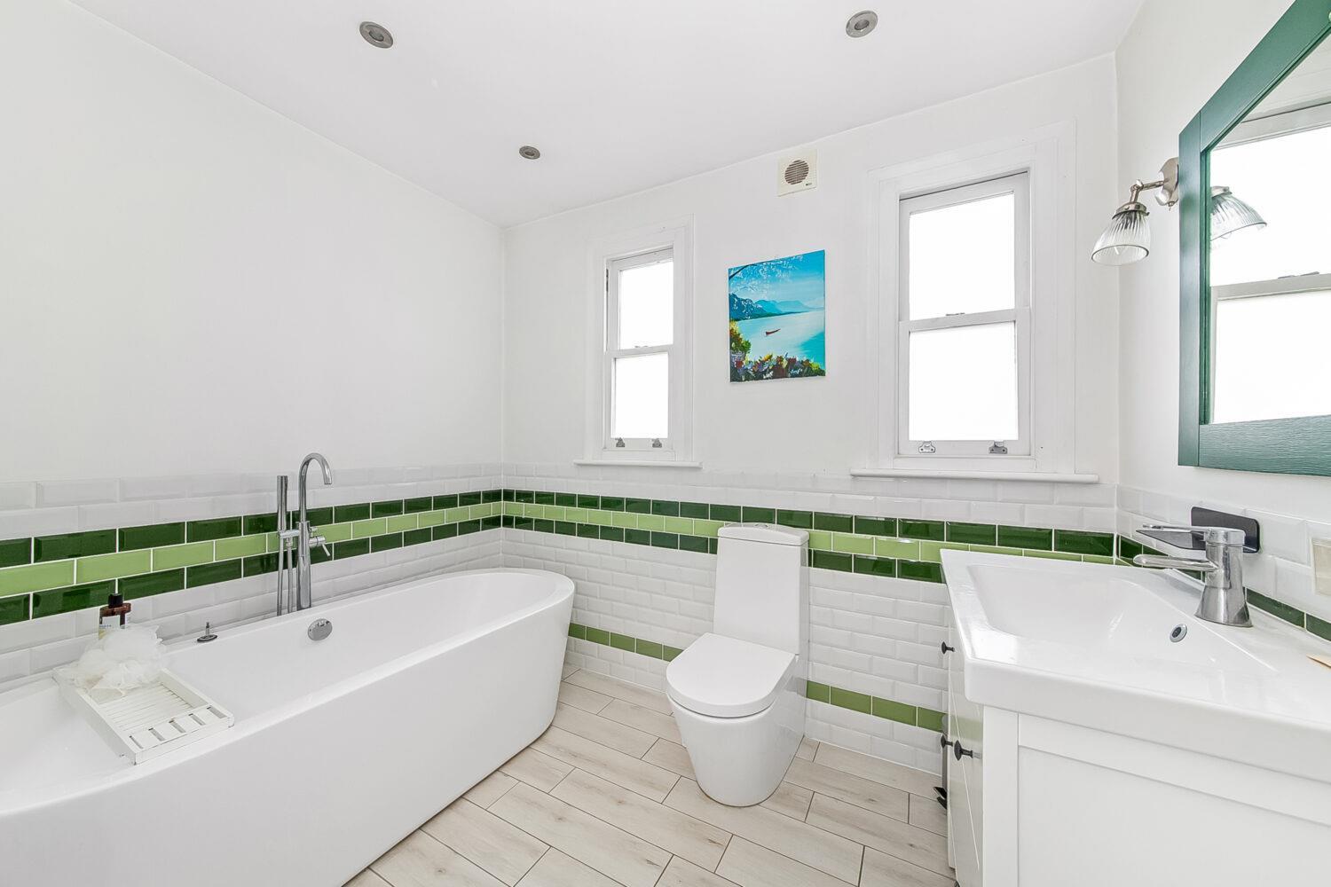 Property Image aadae8b3-6eb3-4c85-88a3-c729ad8c09f3