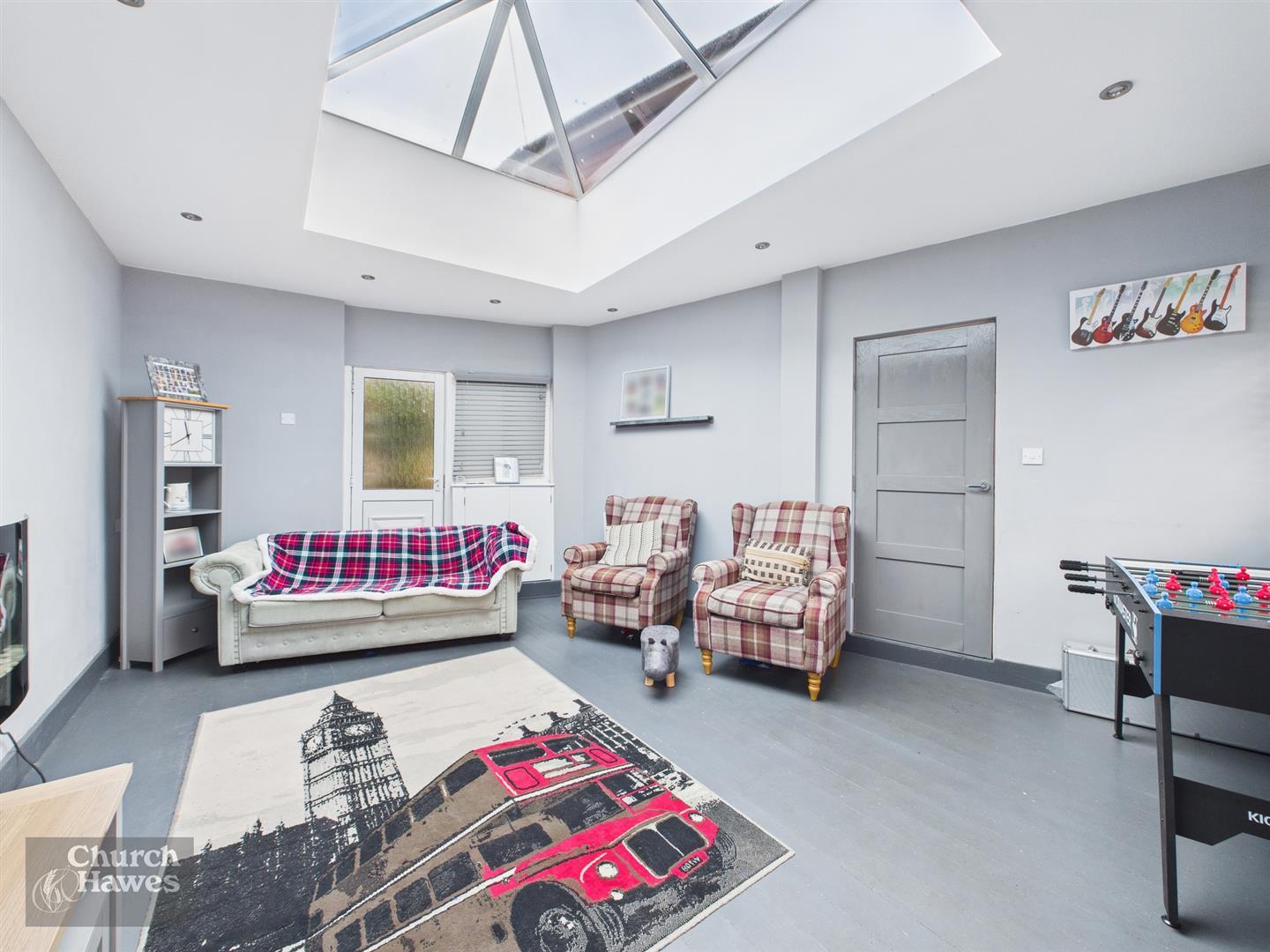 Property Image aaeebb75-79aa-4b64-8530-78117607ffa1