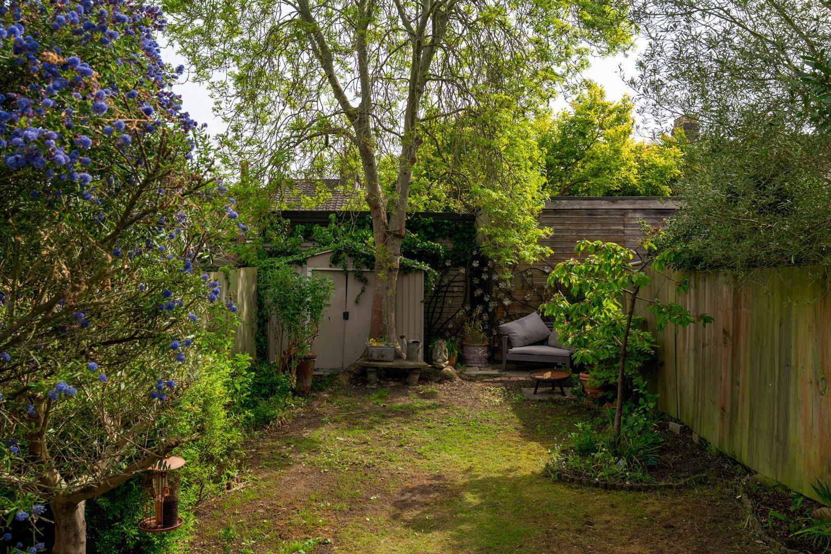 Property Image aaf742c8-11e4-4431-a83c-32852f469519