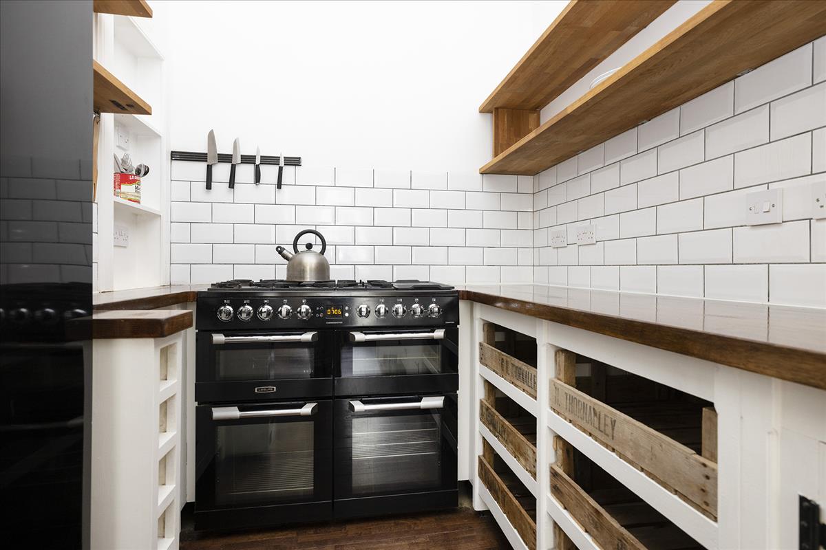 Property Image ab018867-5e5e-4701-88c3-24ed27c2f00e