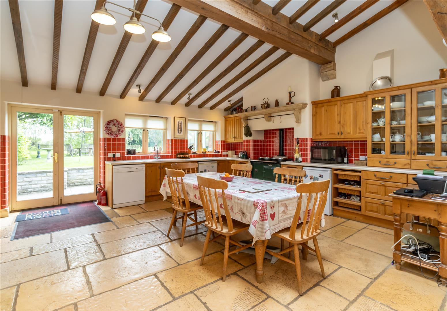 Property Image ab216204-1ec8-47eb-92f8-ec20f6b473dd