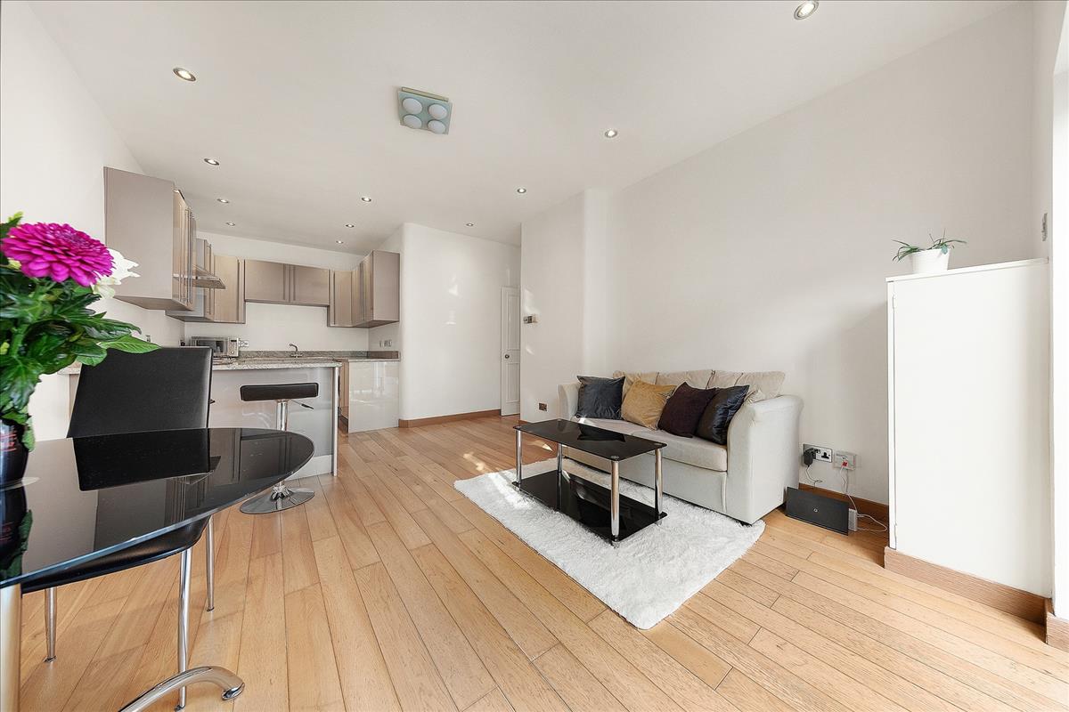 Property Image ab25bf62-be80-4703-acf1-d0ca73e15066
