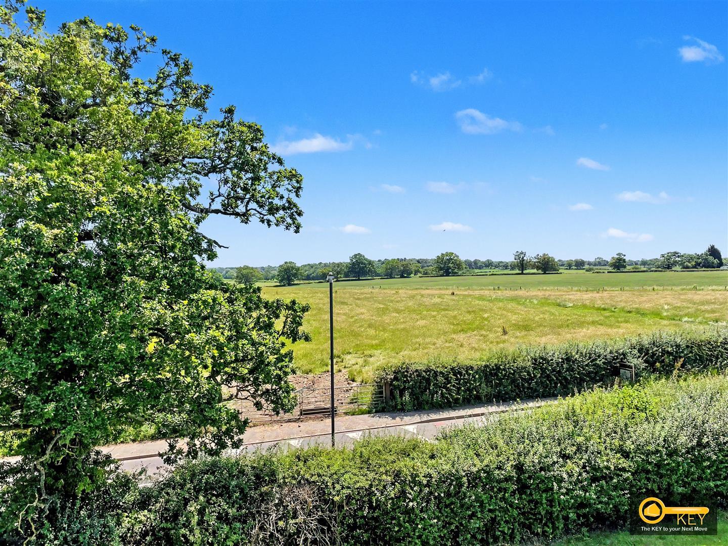 Property Image ab28a538-b6d5-42ed-8f23-da52bbe2b231