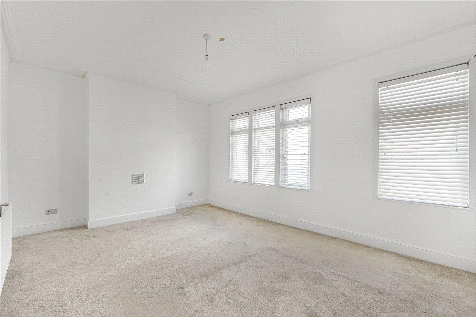 Property Image ab291a8c-5f6c-40a4-8e8a-9097f1eb2a05