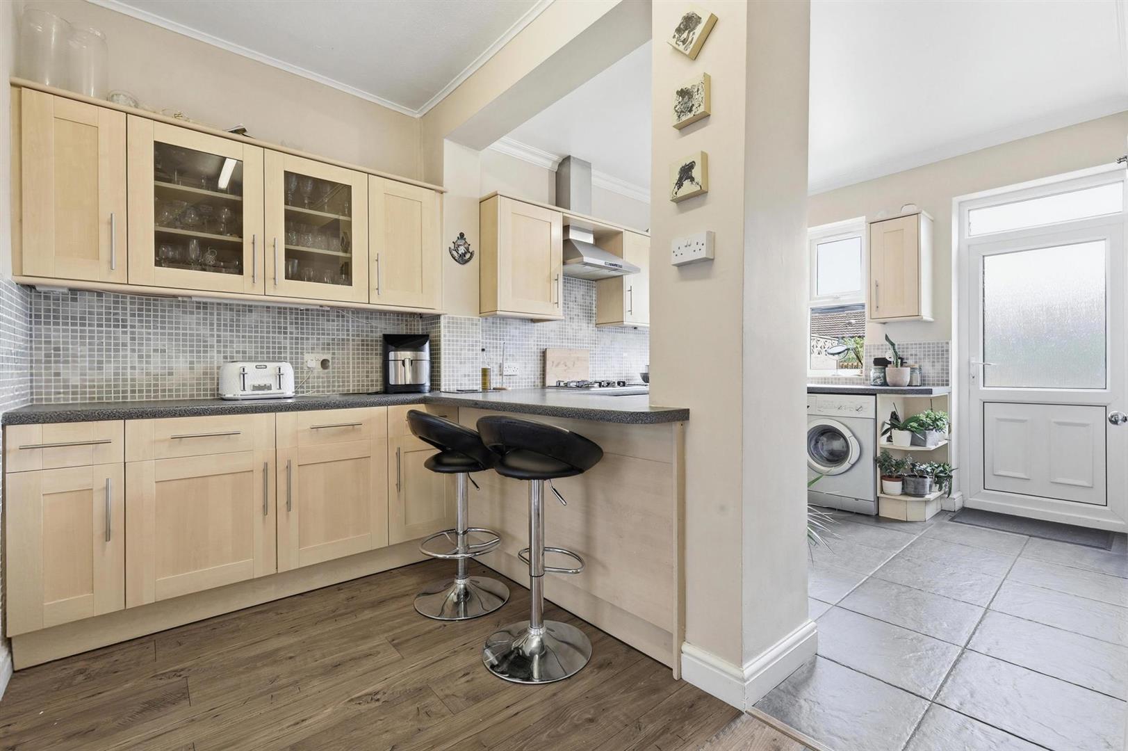 Property Image ab315a24-4e52-45f9-9c75-176fd07a0bde