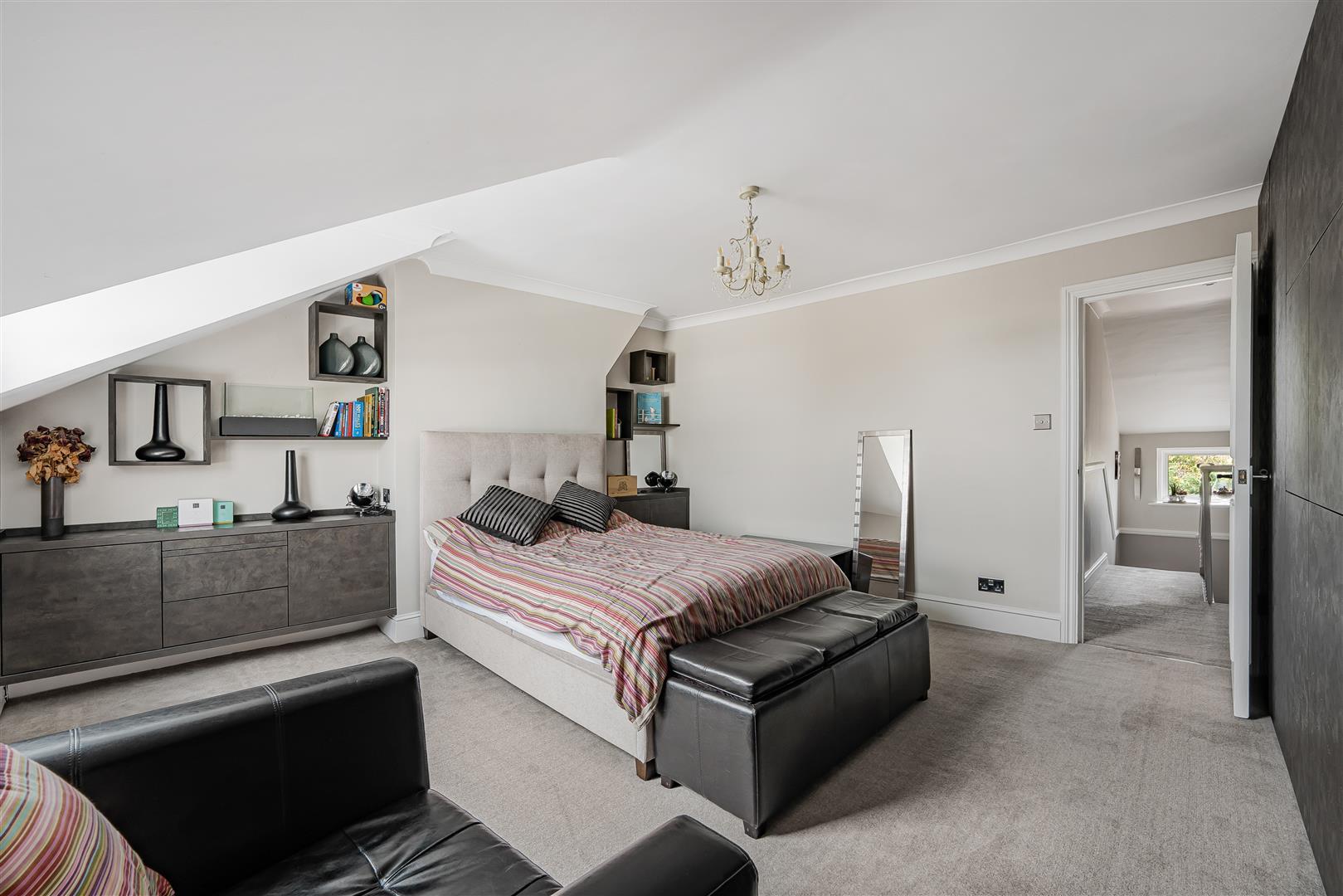 Property Image ab3d8dfb-59d9-4106-91e6-441c0afbdd41