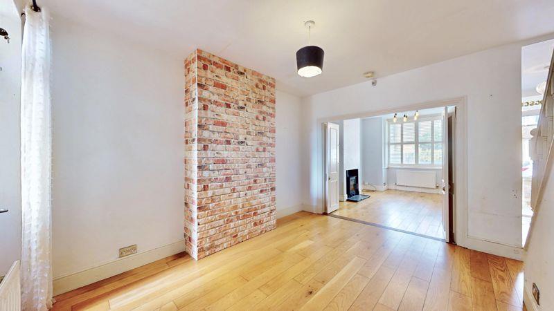Property Image ab413a50-a0ad-4249-90a1-d627aa8cebdc