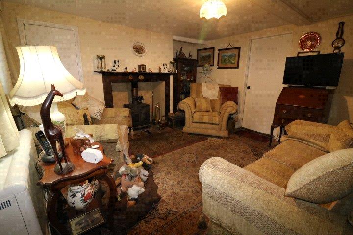 Property Image ab471d87-eb84-4c8f-acba-0c94f3b4df99