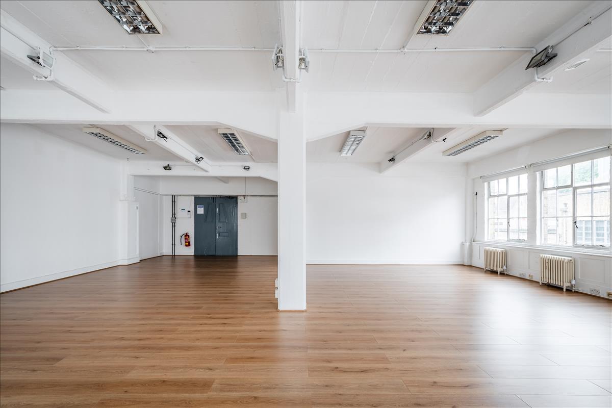 Property Image ab4f7c06-d178-46af-b9f0-ed605c1db5c3