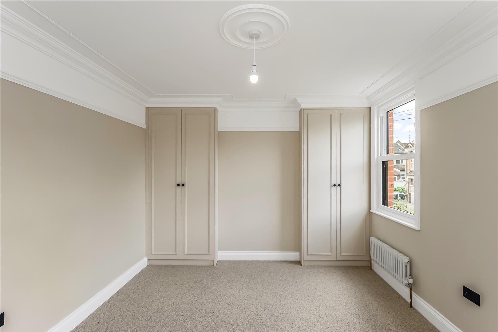 Property Image ab6555ca-ddc9-4f3f-be58-74b5473837d4
