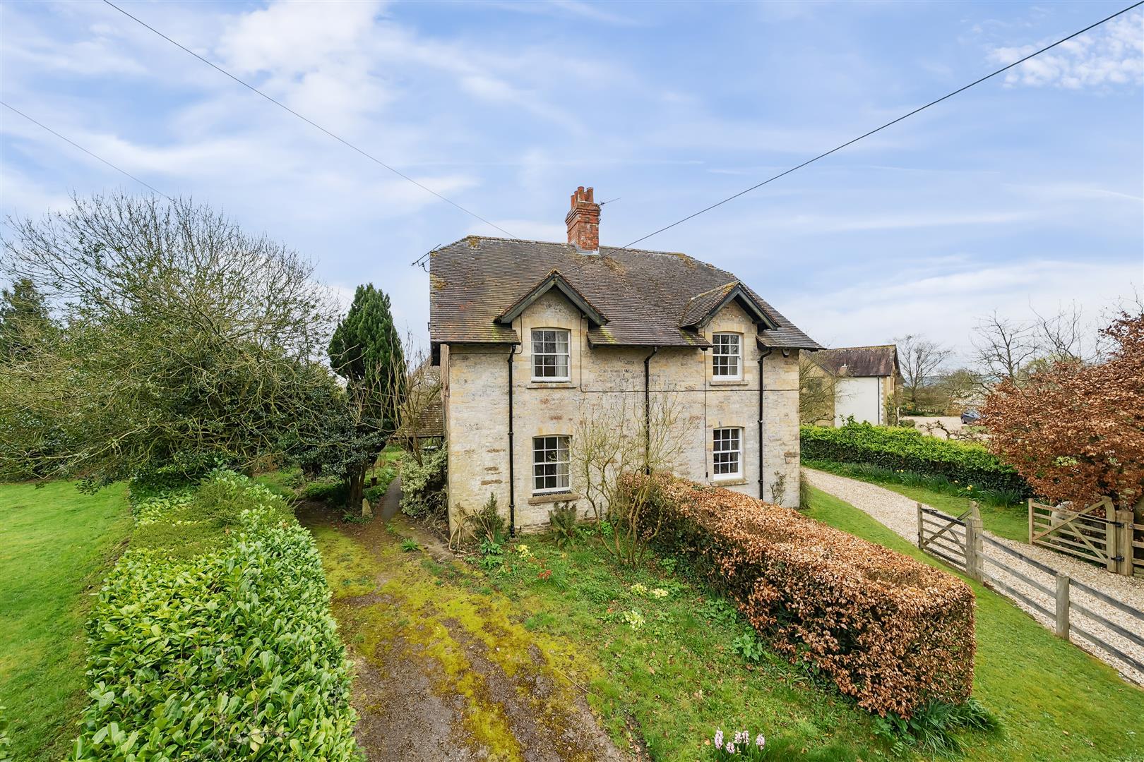 Property Image ab6685f4-b188-40d7-b55b-8976a37520be