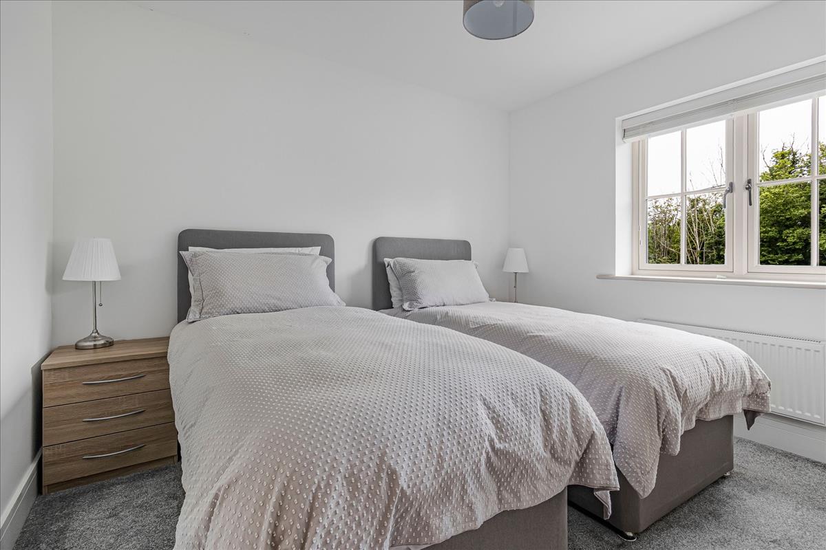 Property Image ab67f606-547f-413c-8965-8f6219ee9927