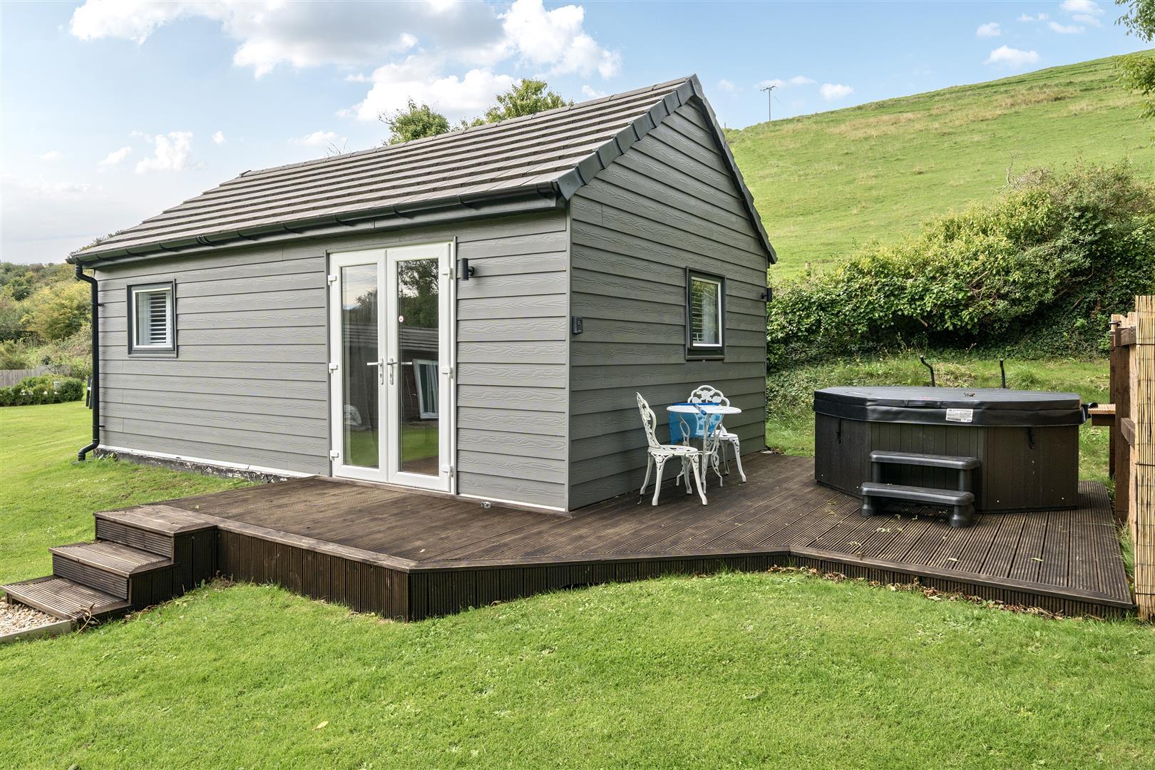 Property Image ab70b35f-0fc0-4b15-9af3-6a031207164b