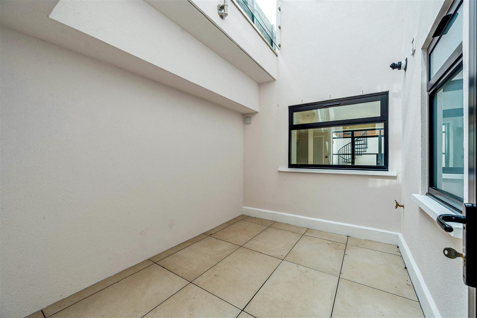 Property Image ab7183b9-e4e7-48f8-b6b0-e7a5a9ce450c