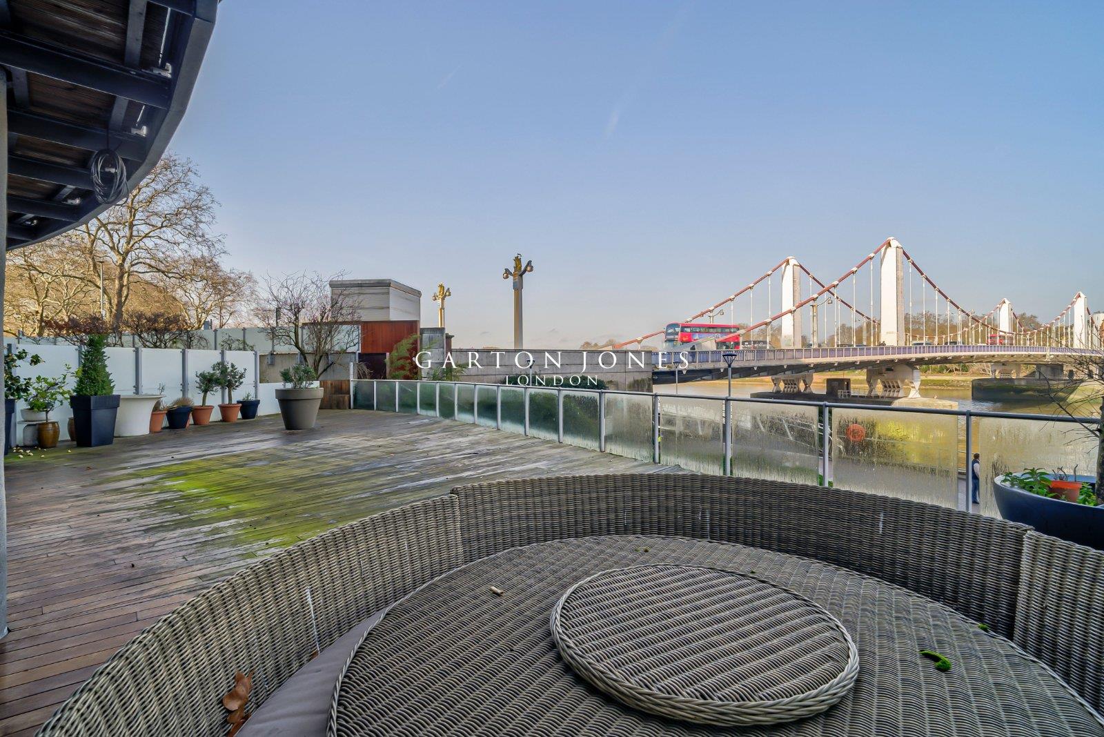 Property Image ab7e0e1d-87ba-42c3-a76e-3e289c3bd363
