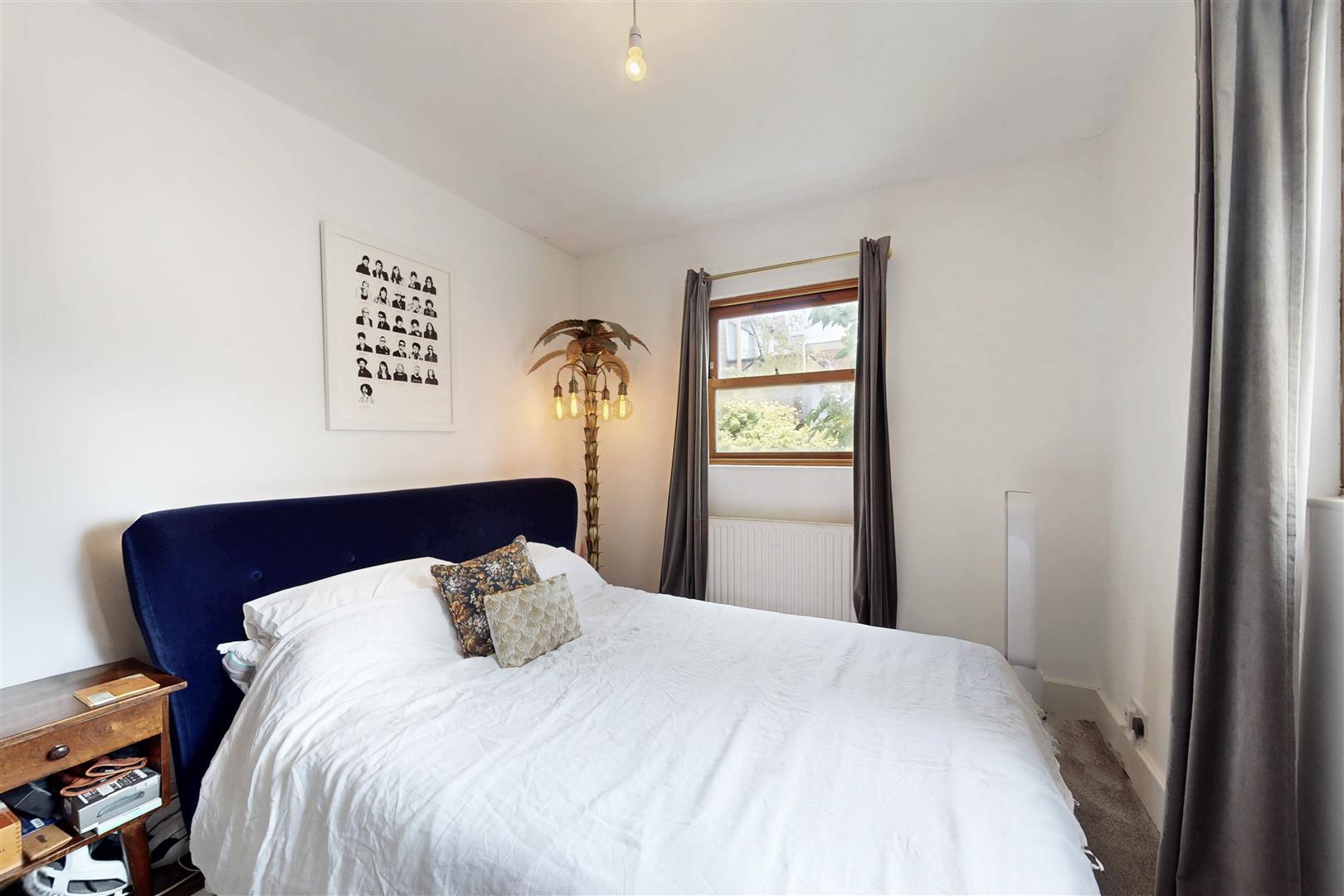 Property Imageab95bc00-470d-46d4-aa86-e17771a660d0