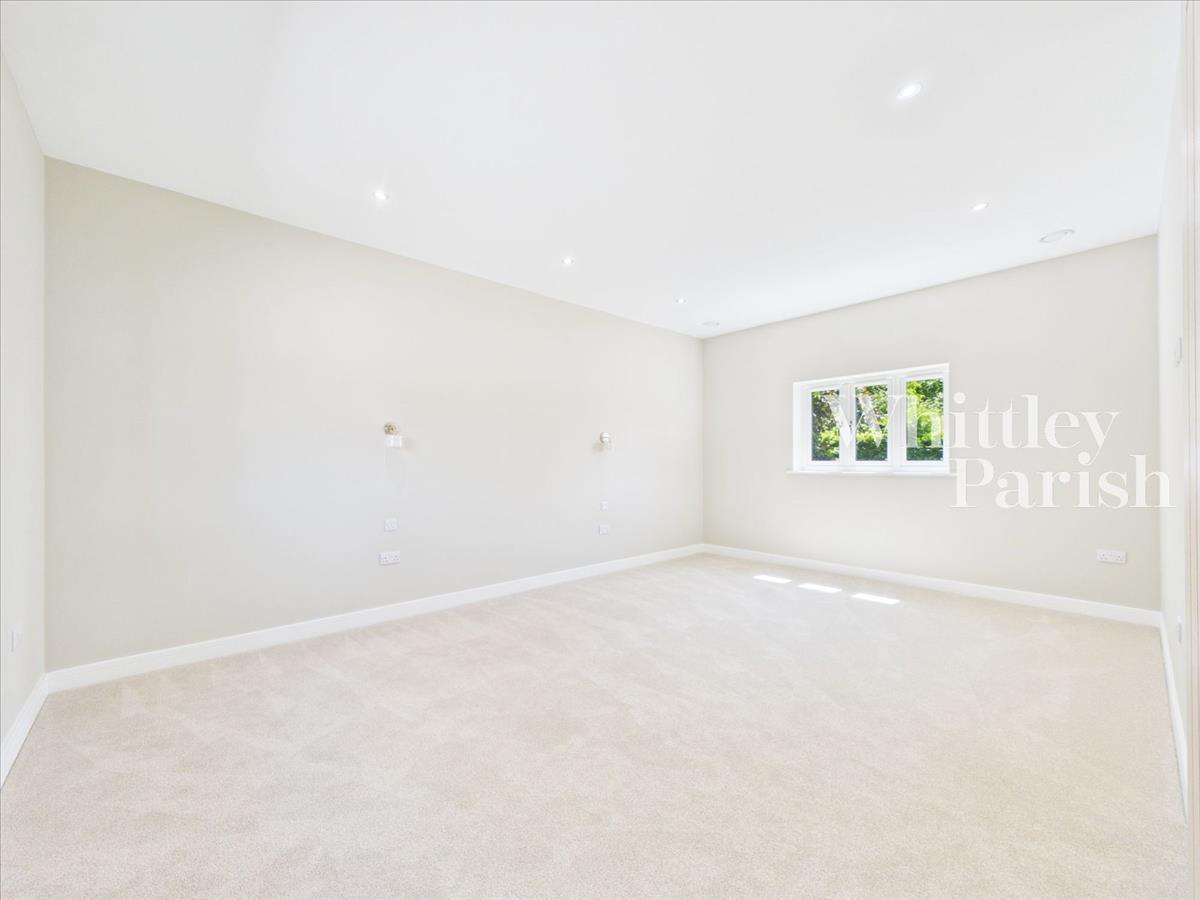 Property Image ab9bde27-b1d2-448d-90fc-d116f1b04e1e