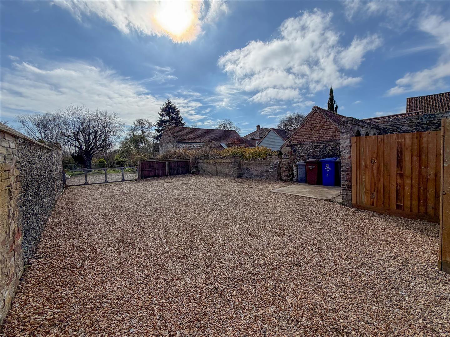Property Image ab9fa0a4-3432-4c31-8ddb-a6ff05c2f6d0