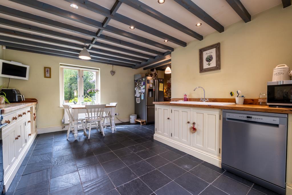Property Image aba4f43e-9a7d-4328-90cb-0a60a696d540