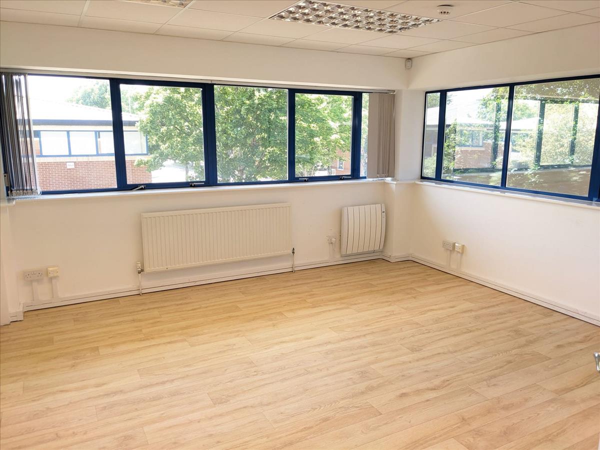 Property Image abbc635a-0e58-4b77-967a-fcf5ba3df31d