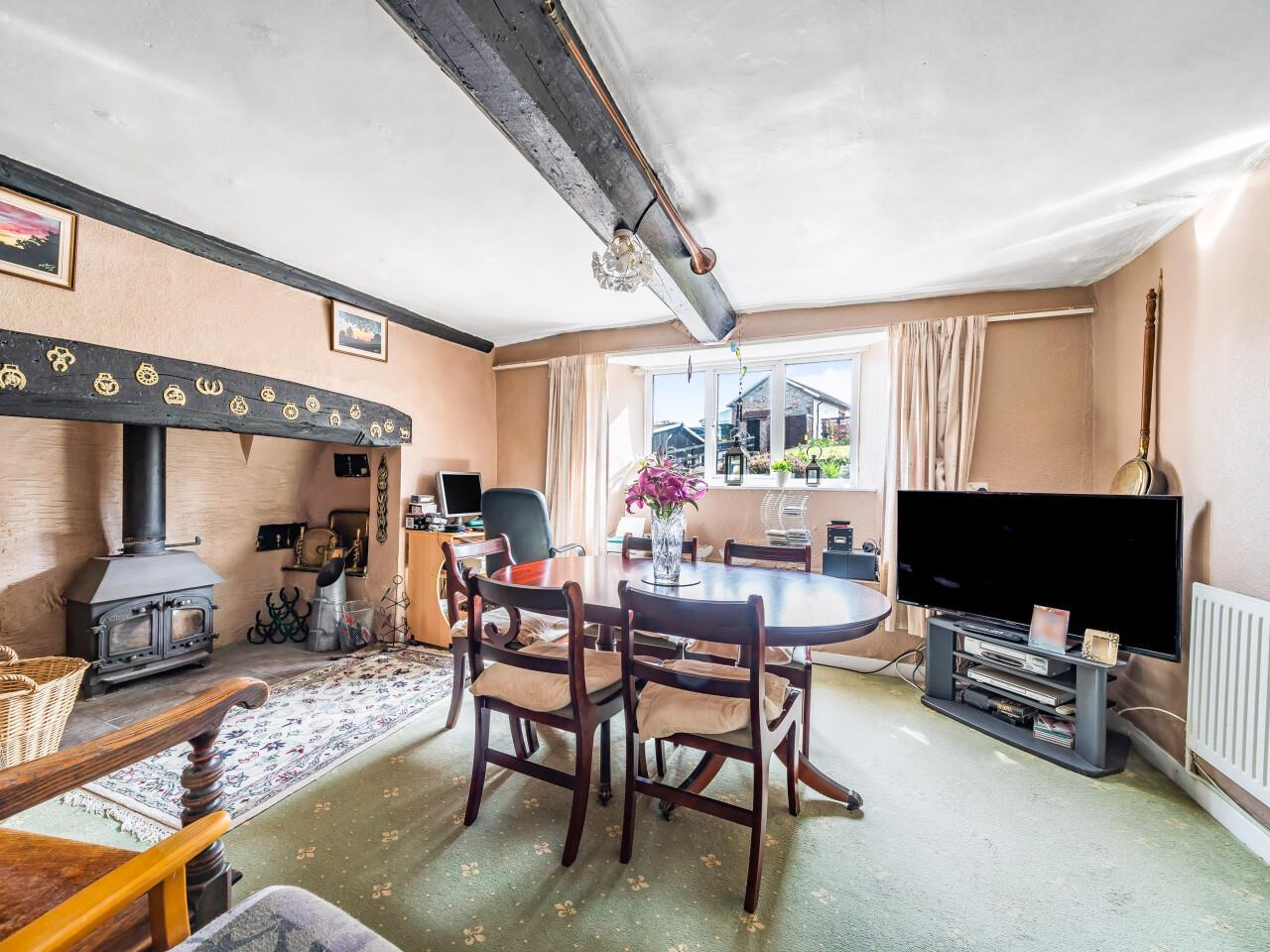 Property Image abbe78c3-6c61-45f3-933a-41e9fd82ce82