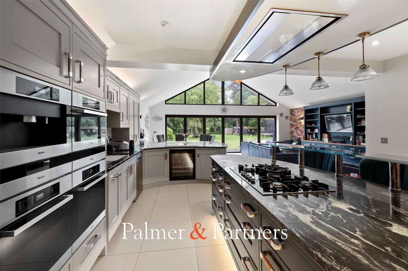 Property Image abc97d32-f97b-48d8-9884-255e7eaa4e80