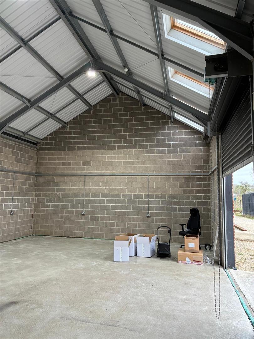 Property Image abd4c3a9-6af8-4974-a8cb-a8a809193f81
