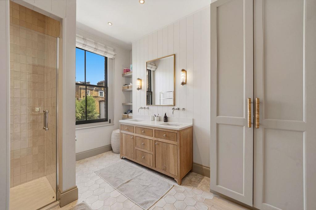 Property Image abd8c5de-f493-4d0e-afad-55fe4130d9ec