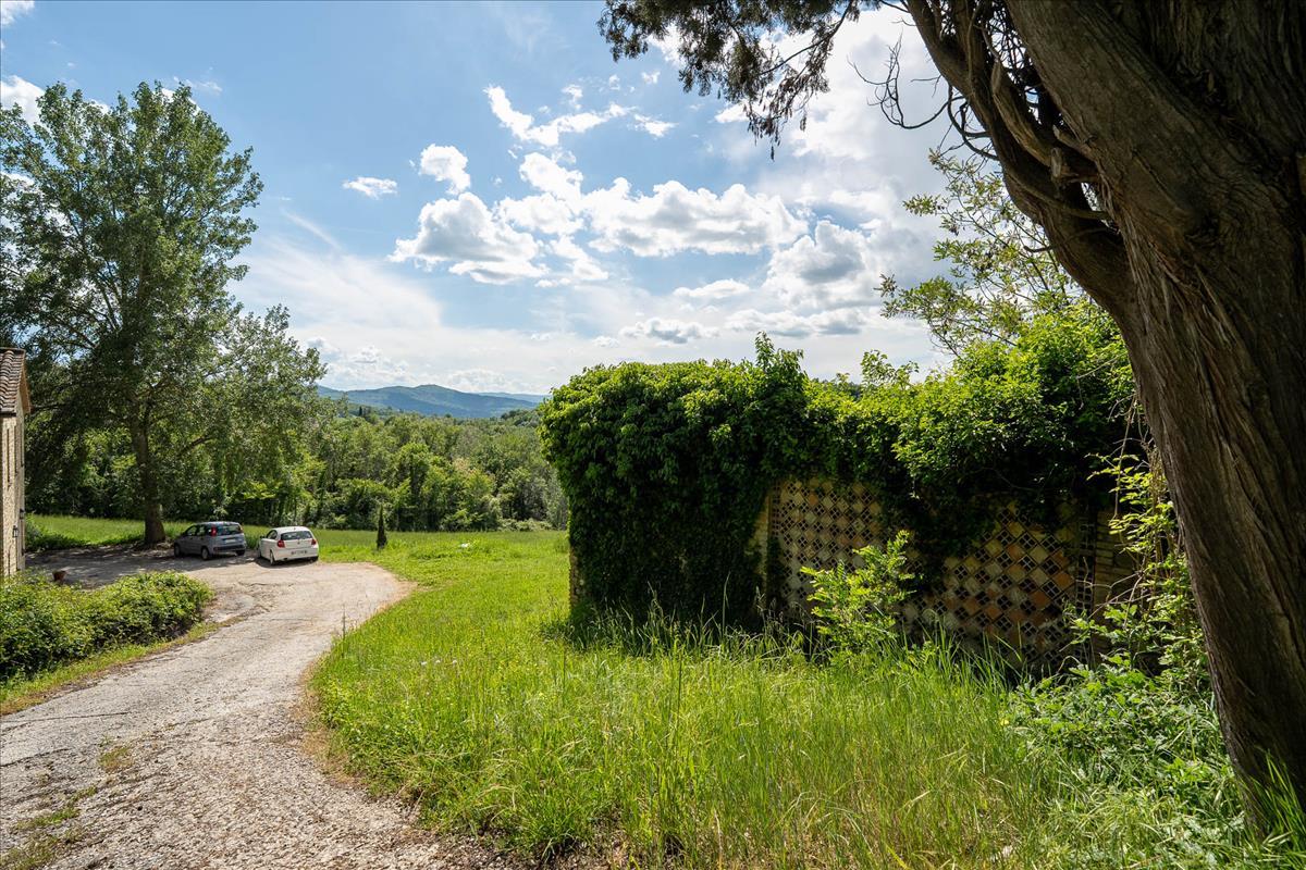 Property Image abd9c198-f7ca-4d76-88c0-1b926df2df8d