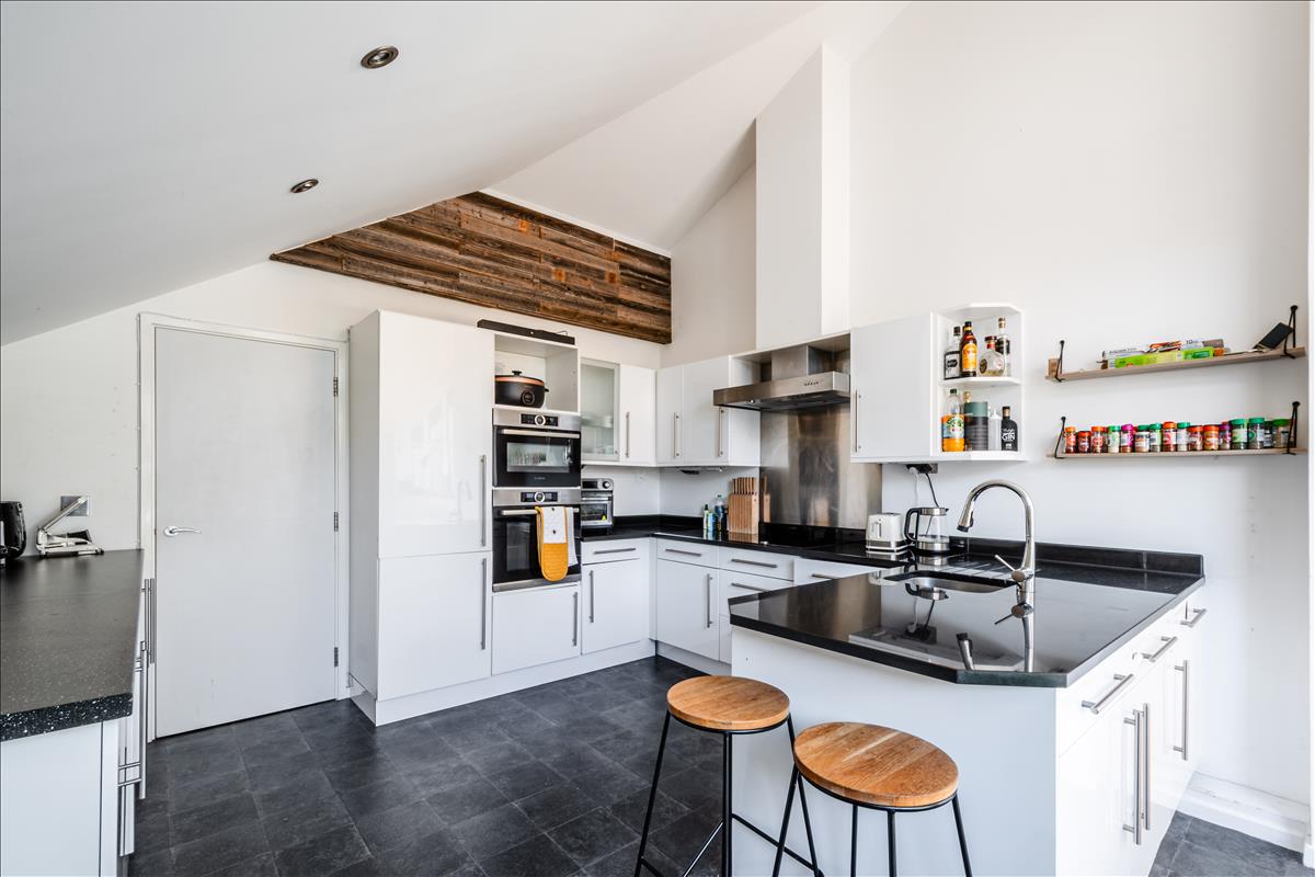 Property Image abdfaf62-f87b-4649-ab00-0faa86c6149f