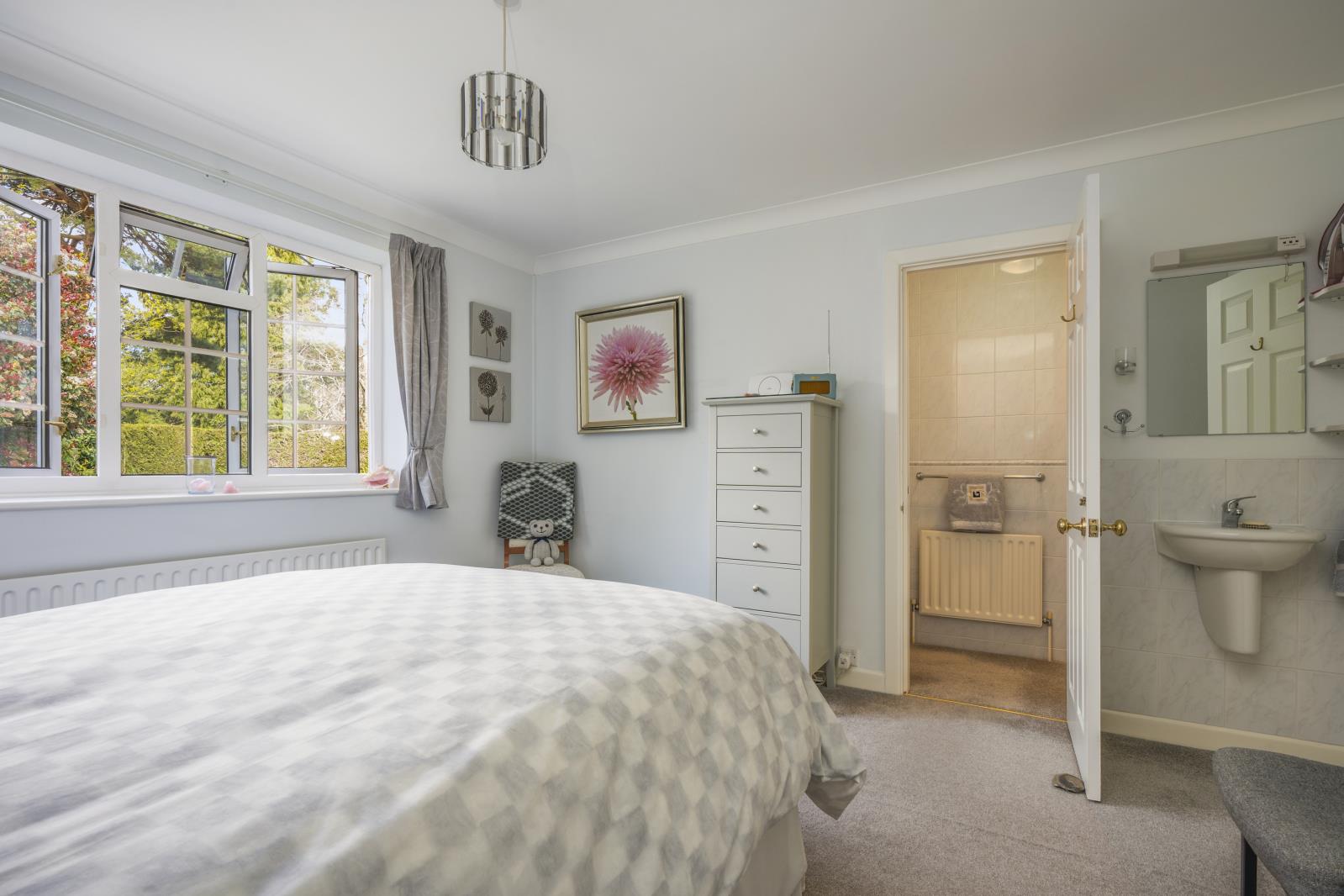 Property Image abec173f-7f54-4003-b24c-78749cd52d69
