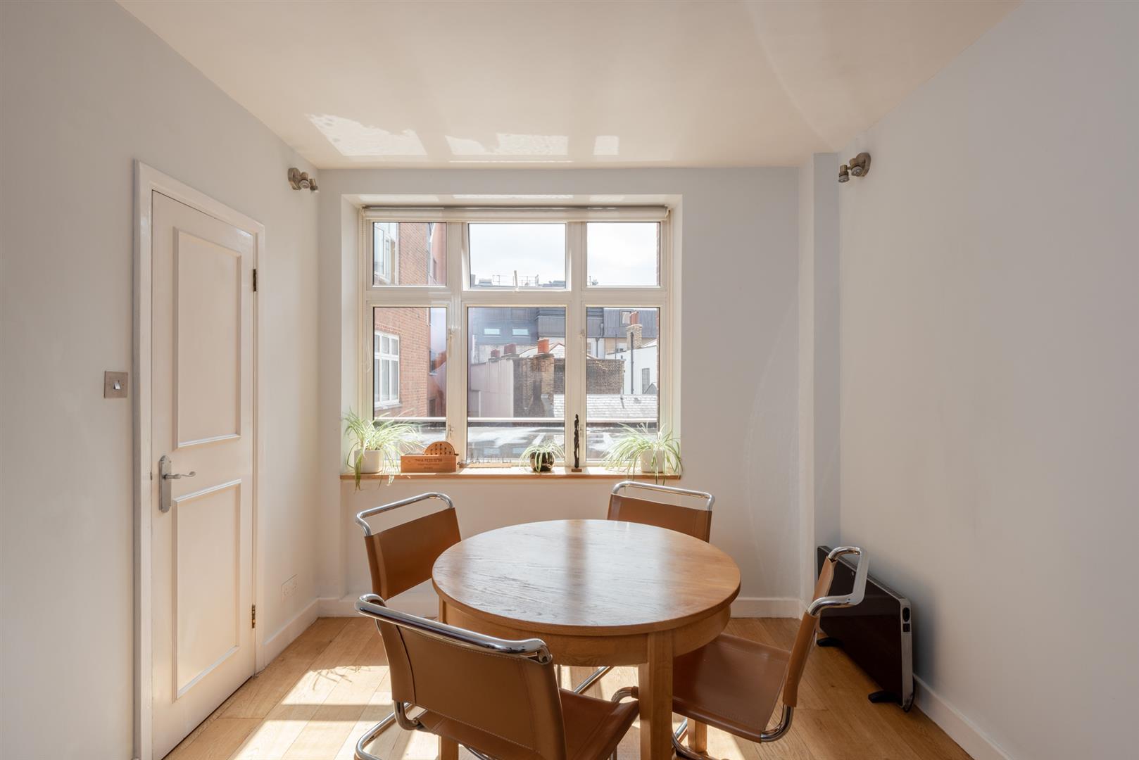 Property Image abee9e73-2053-4d00-ae3e-7bd893d687f2