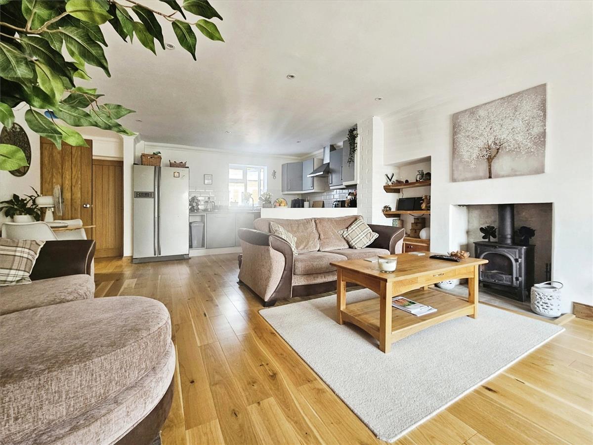 Property Image abf924ff-fd5b-4728-aa95-ea80570d75d3