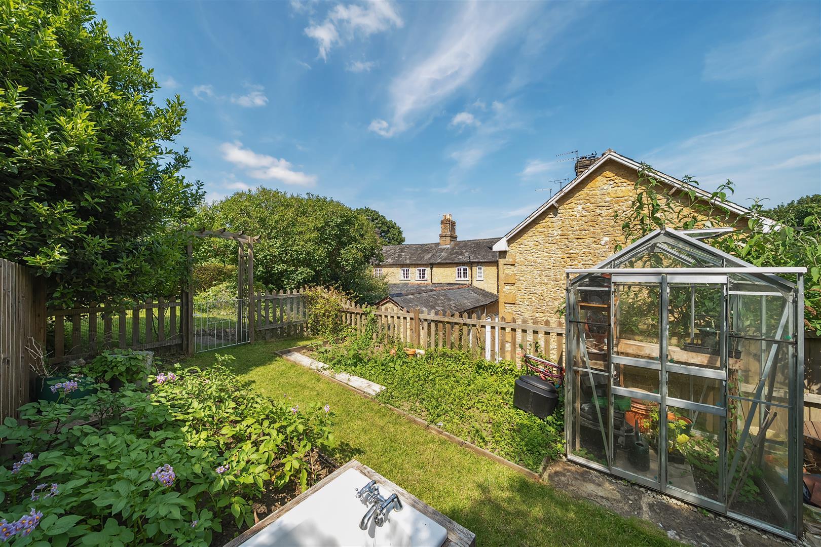 Property Image ac03e064-6665-4d9a-bb10-4c7d36cf3be0