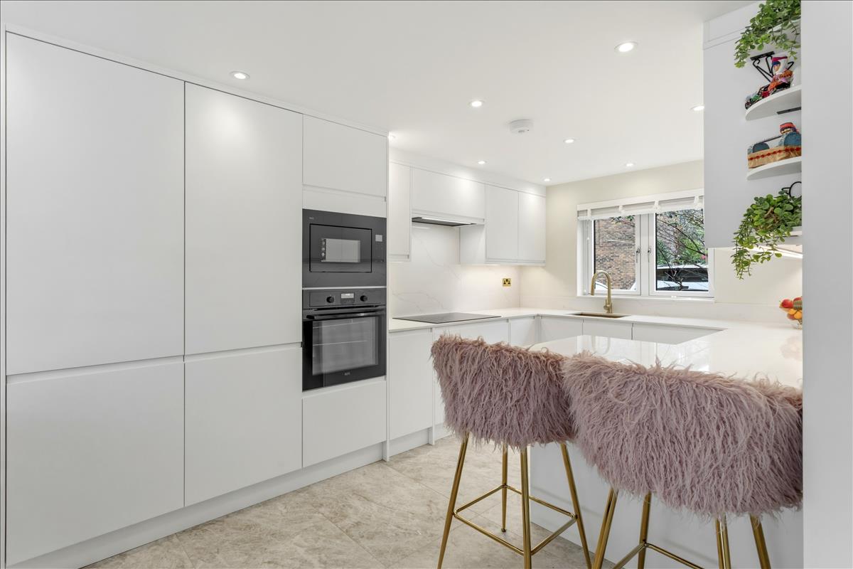 Property Image ac07a597-39fa-46e0-9fb2-40334798b93e