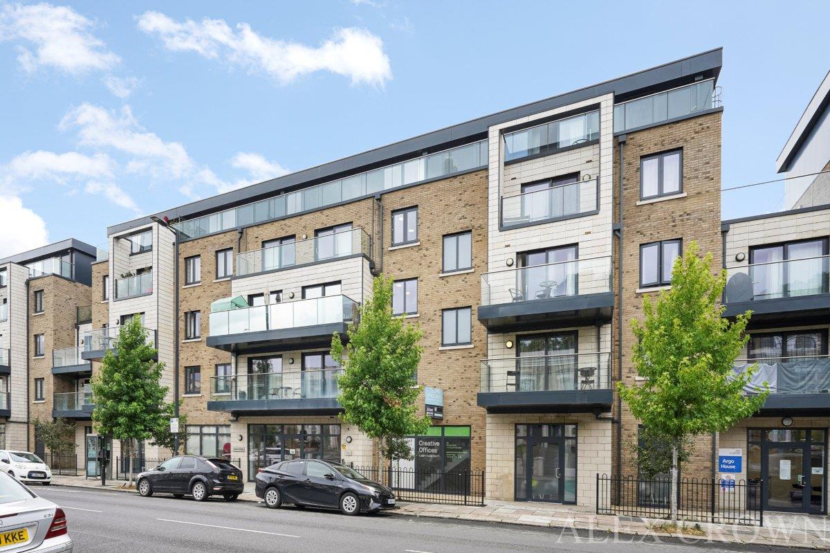 Property Image ac691bb2-9804-480a-9157-cba6824a65e0