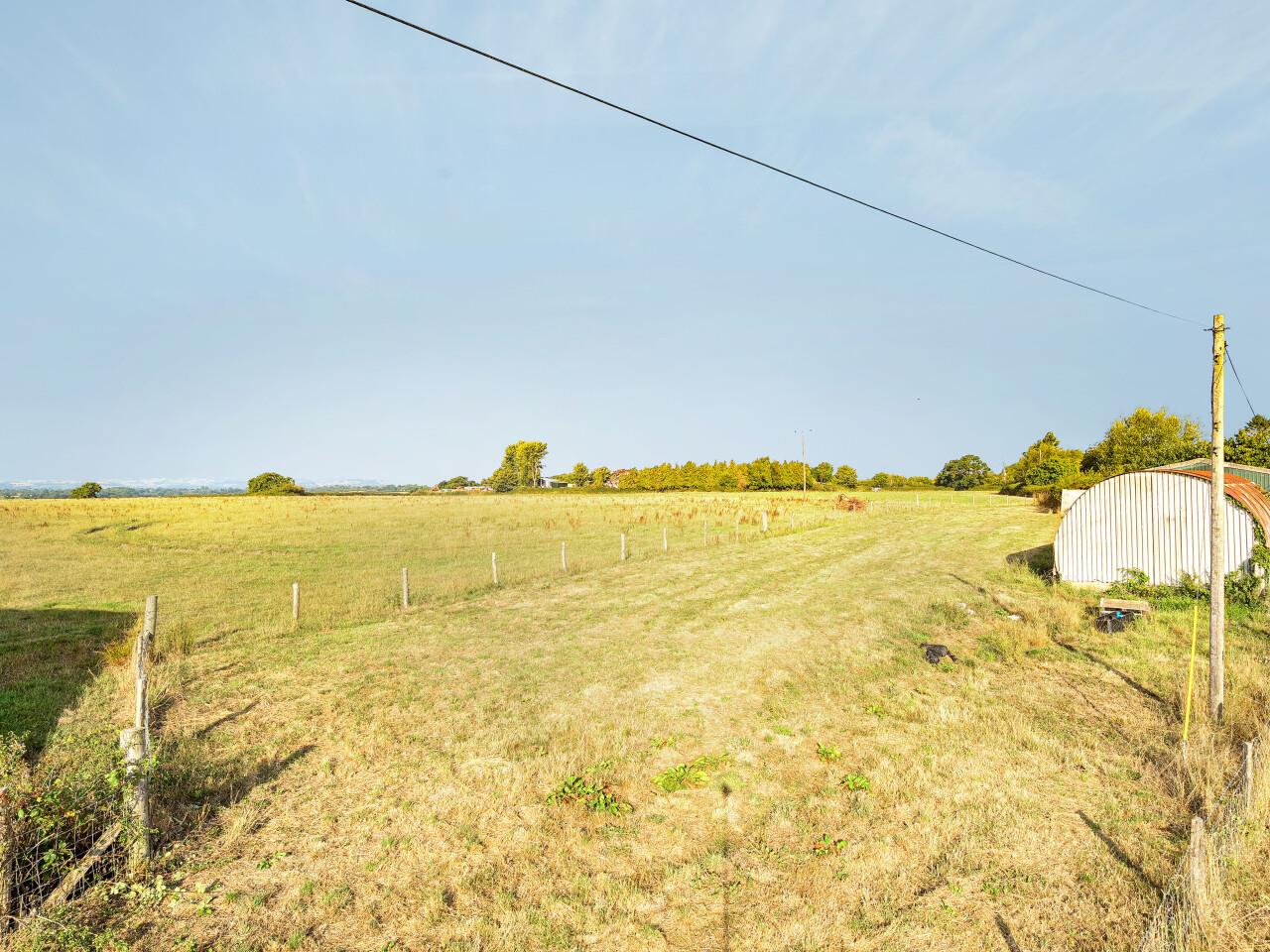 Property Image ac71ff70-2f41-4992-b6a9-2f886a302478