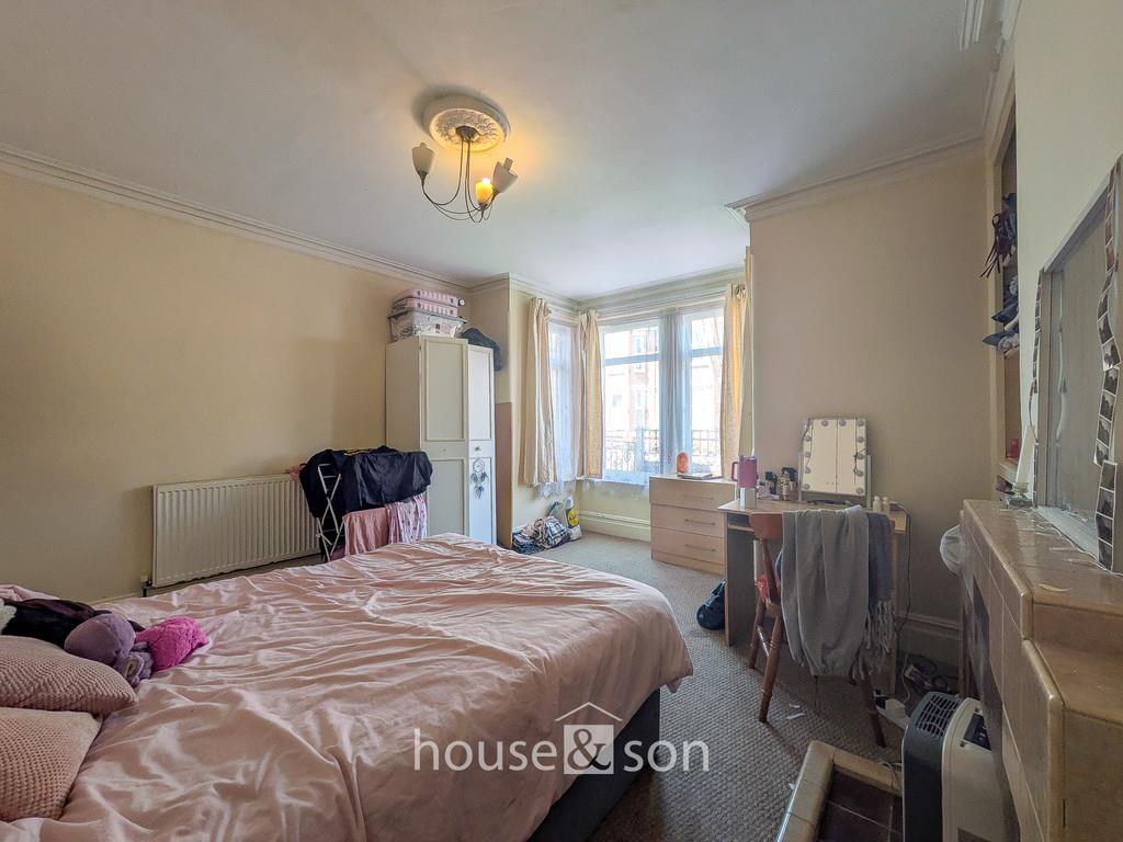 Property Image ac76e151-7974-4141-9f77-147c1fd46c50