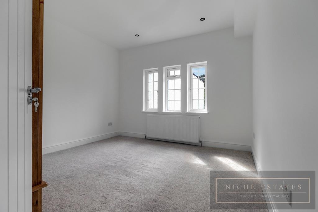 Property Image ac9f2bfa-146a-4cf3-9131-e7d90a652f8a