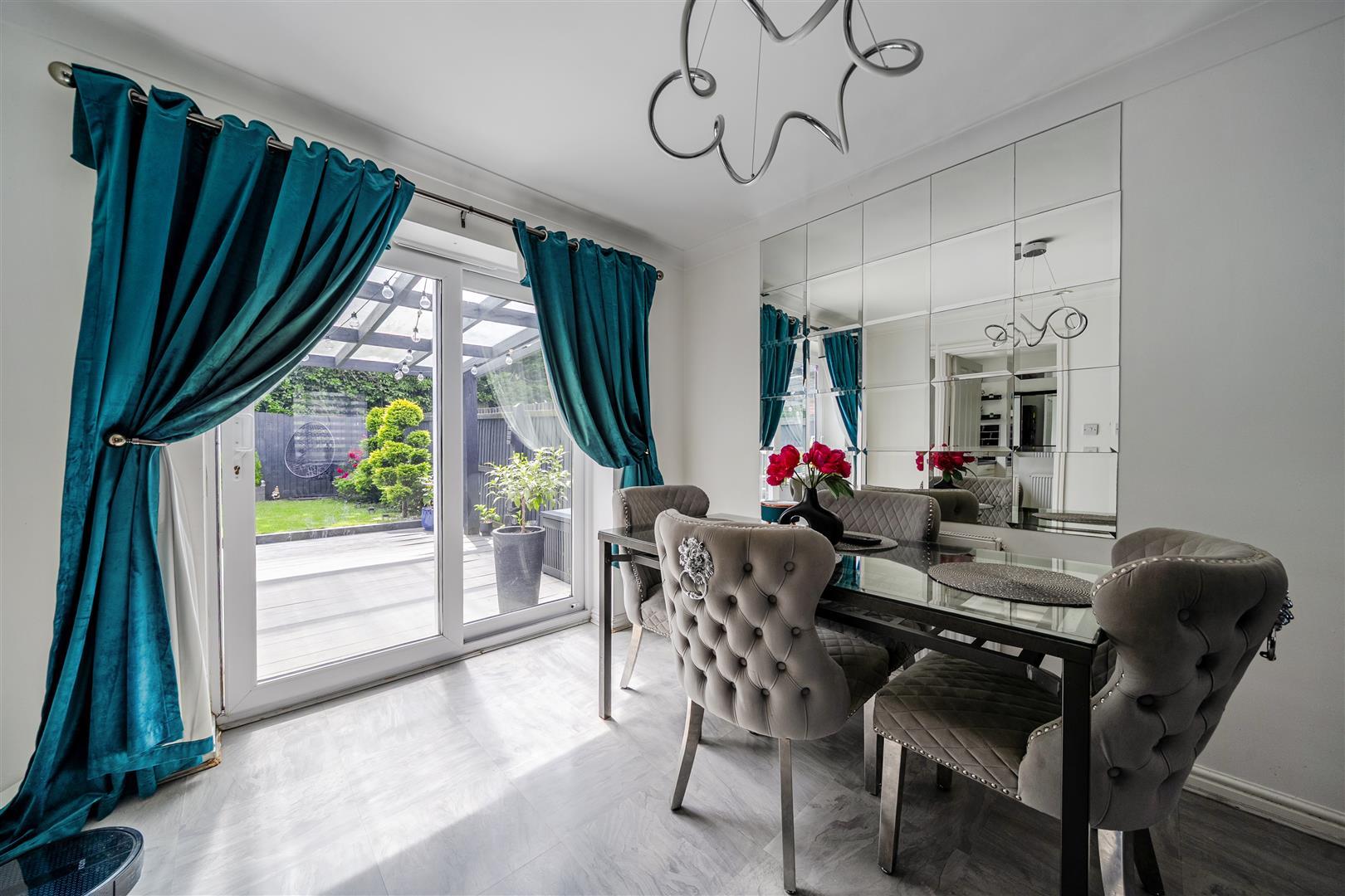Property Image ac9fdaf0-8434-4fe5-8149-727bb15d0758